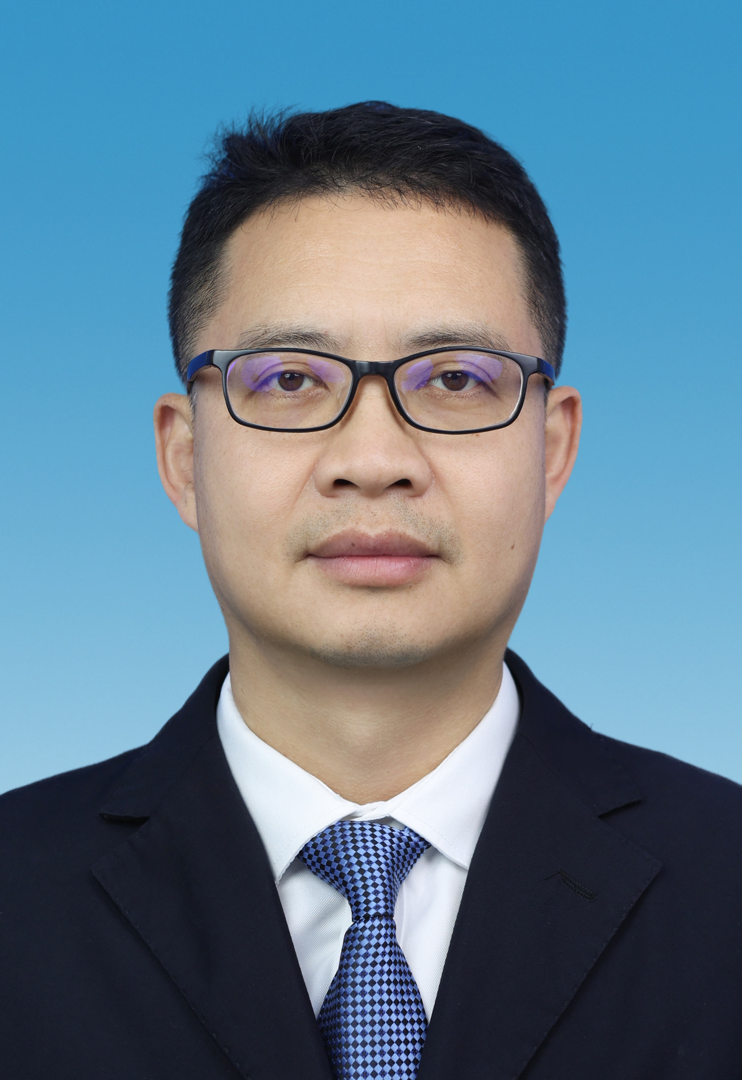 韦德忠（院务委员）